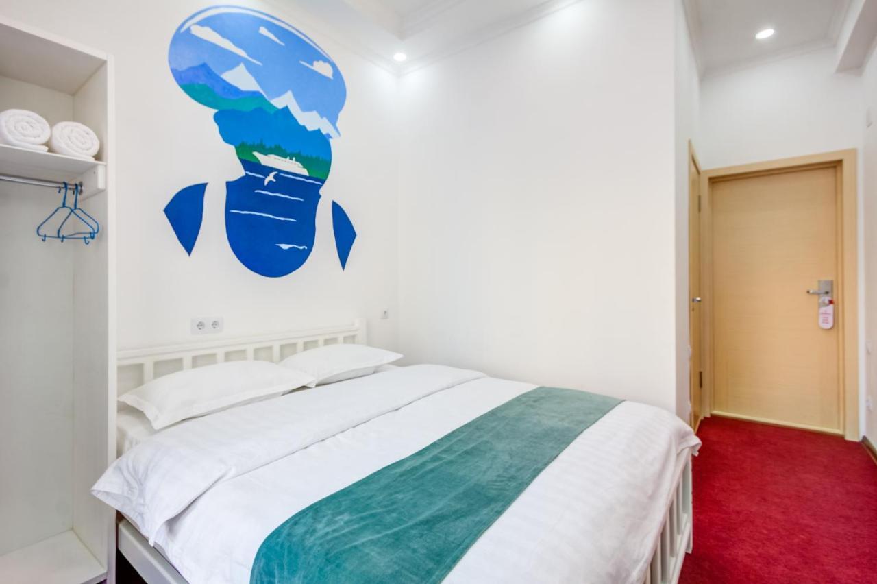 White Hotel & Hostel Bishkek Luaran gambar